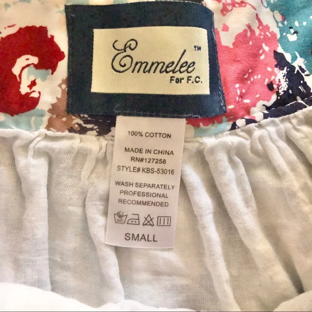 Francesca’s 100% Cotton Abstract Floral Print Mini Skirt Red White Blue Small